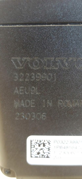 фото №5, Volvo xc40 застёжка ремня 32239901