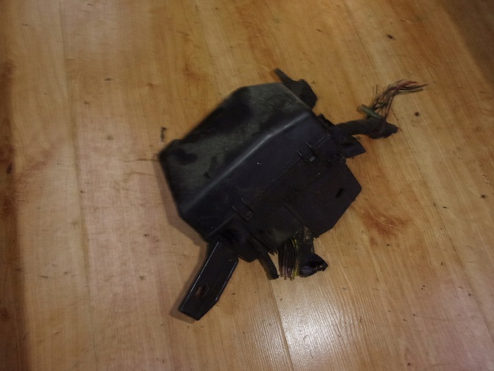 фото №1, Suzuki swift mk6 коробка предохранителей 1.5 16v