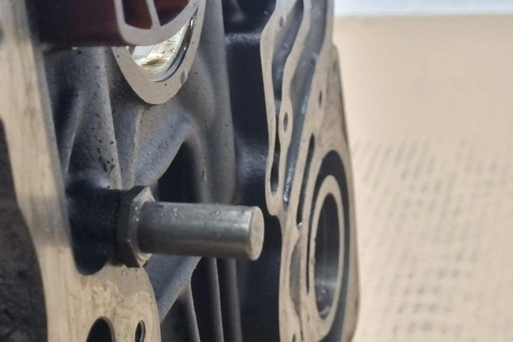 фото №8, Блок двигателя vw passat b7 аксессуар 365 03c021 1.4l 2009