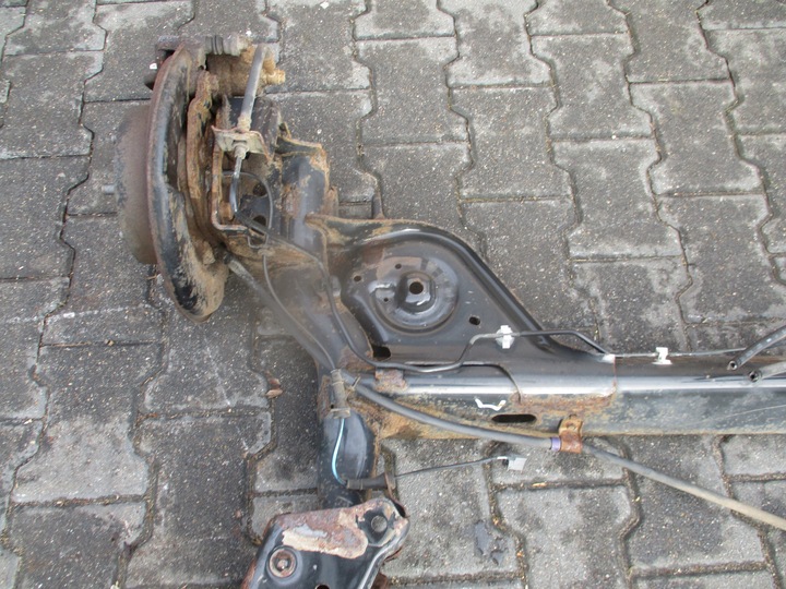 фото №5, Вісь балка підвішування зад задні nissan juke f15