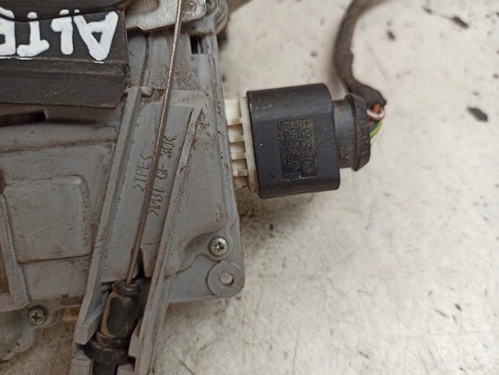 фото №10, Seat altea замок дверь правый зад 5p0839012