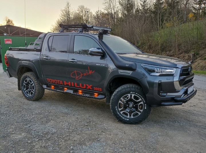 фото №9, Градуси бічні пороги сталеві модель x toyota hilux 2015-