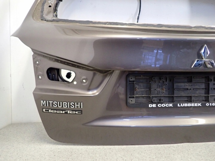 фото №11, Mitsubishi asx 10- крышка багажника c06a