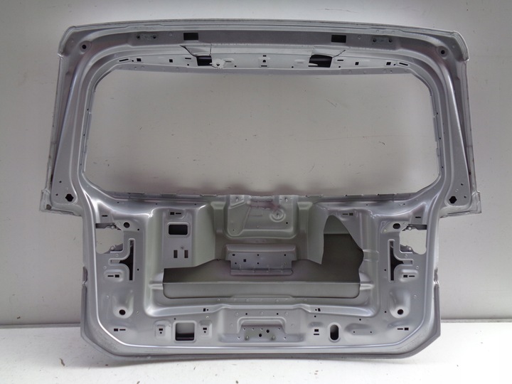 фото №6, Кришка задня vw touran 5ta 16- номер 41047