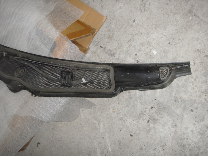 фото №7, Mercedes c класс w204 оригинальный номер a2048301713 панель под лобовым стеклом