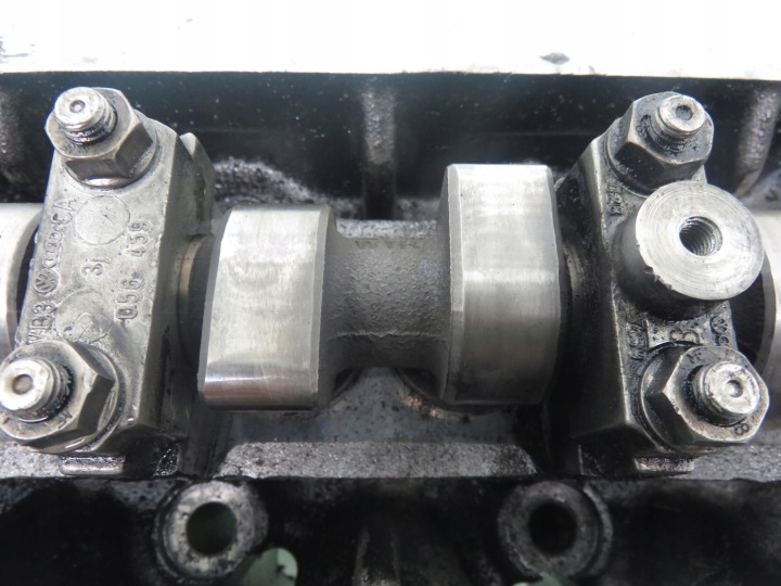 фото №7, Головка vw transporter t4 1.9 td abl 028103374 069109111