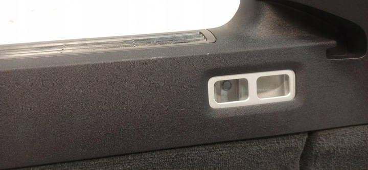 фото №6, Volvo xc70 v70 боковина багажника праві 39800509