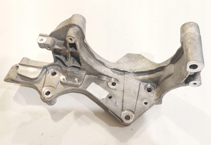 фото №1, Лапи генератора насоса iveco daily 2.3 2016-