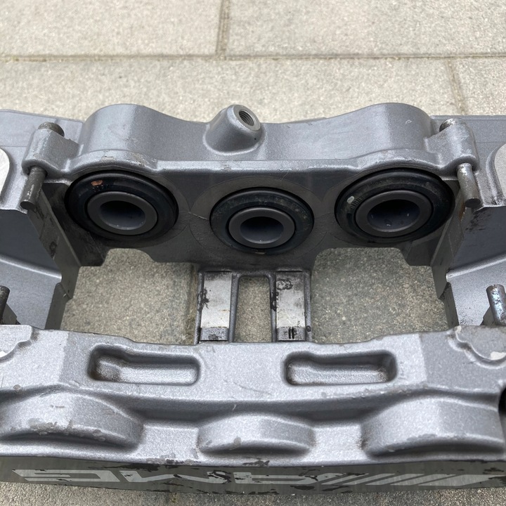 фото №12, Mercedes w206 amg c63s супорт гальмівний лівий перед 099cpl / 23201