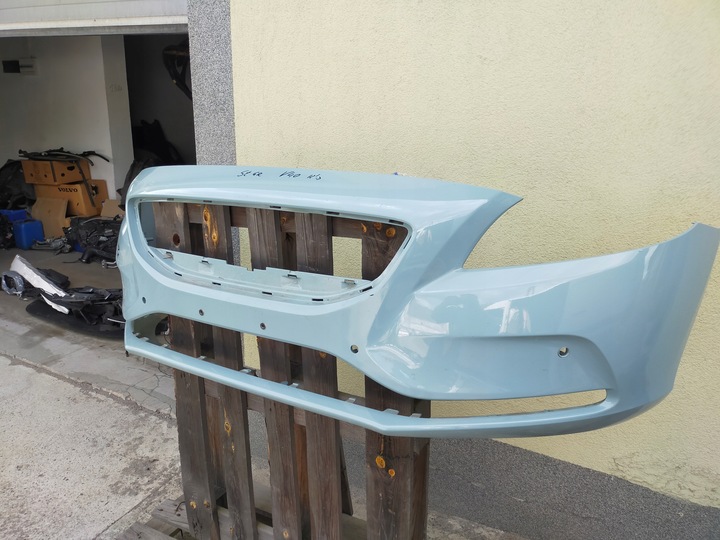фото №3, Volvo v40 v 40 2012-2018 бампер перед переднее pdc