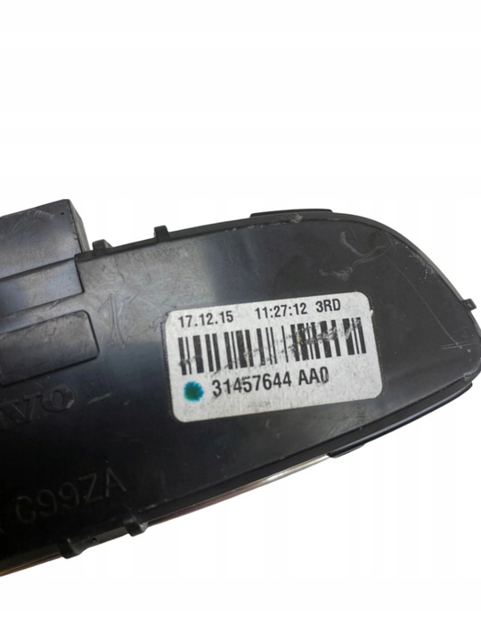 фото №9, Volvo xc90 2018 лампа стеля задня 31457644