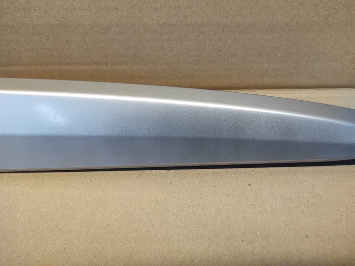 фото №3, Заглушка накладка рейлинг зад левый renault clio iii универсал 8200718705