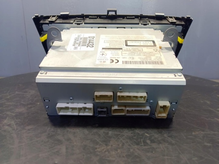 фото №5, Магнітола cd магнітола 86140-05010 toyota avensis t27 fl