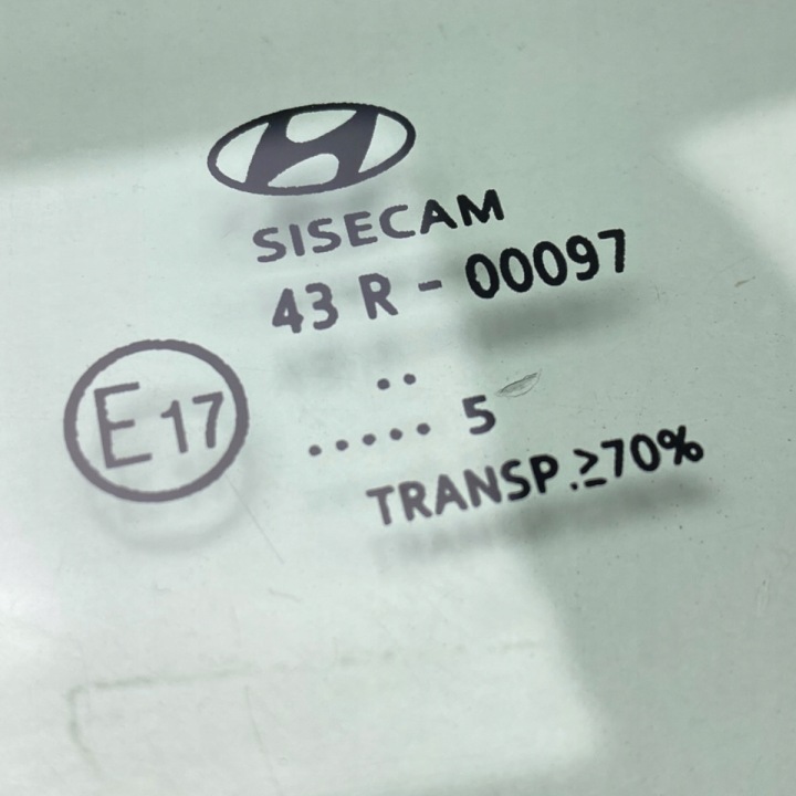 фото №10, Стекло правое перед треугольник hyundai h350 43r-00097