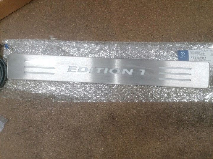 фото №1, Планка podprogowa actros ,,edition 1" b67520267