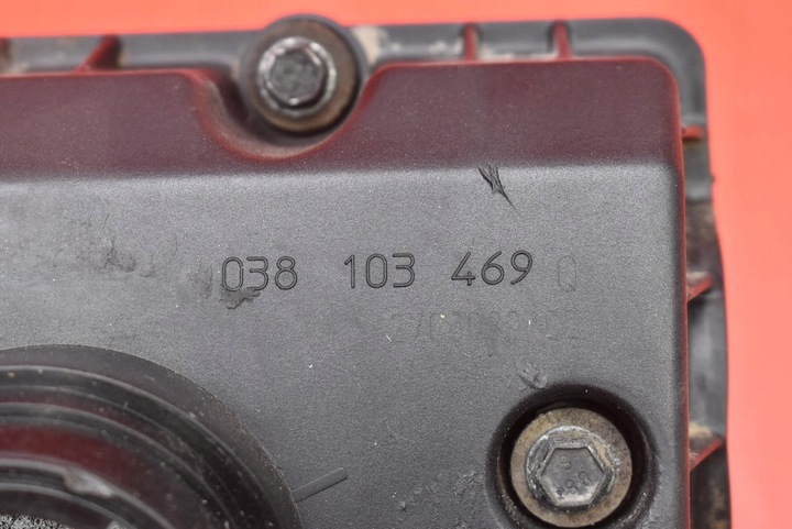 фото №7, Крышка клапанов корпус 038103475n/p vw new beetle 1.9 tdi 100 km 98-05