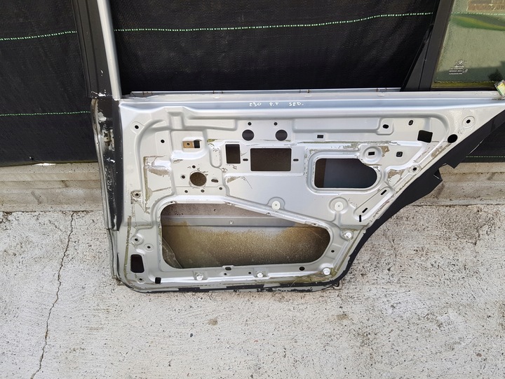 фото №14, Дверь правые зад bmw e30 sedan