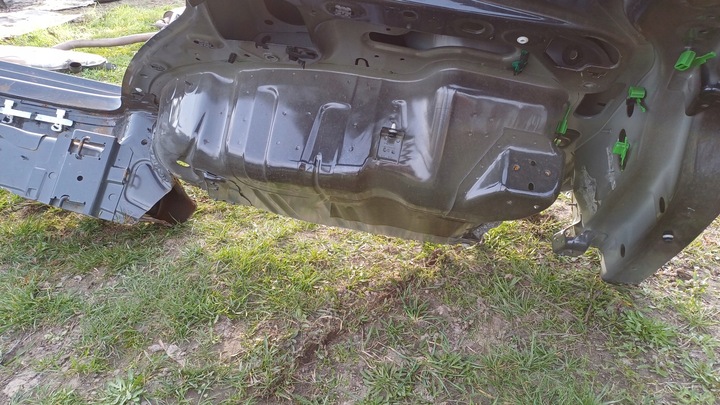 фото №7, Vw touran 10-15 крыло правые зад задний