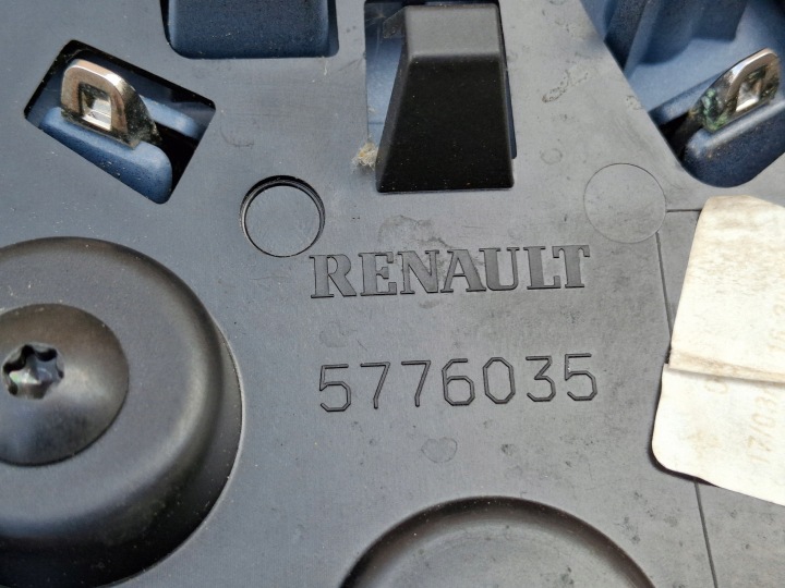 фото №6, Renault zoe рестайлінг емблема знак основа емблеми 5776035
