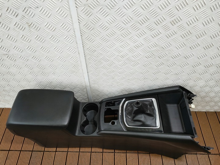 фото №5, Mazda cx-5 ii kf 17-21 тунель середній підлокітник європа oem номер