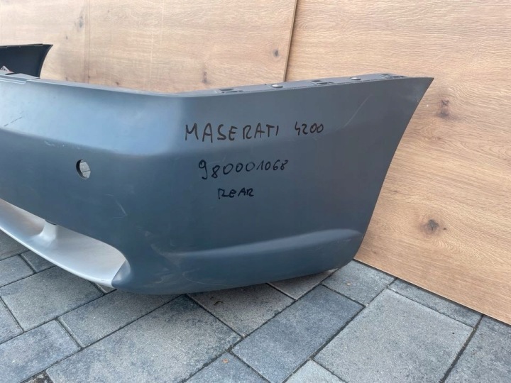 фото №6, Maserati 4200 бампер задній  980001068 новий