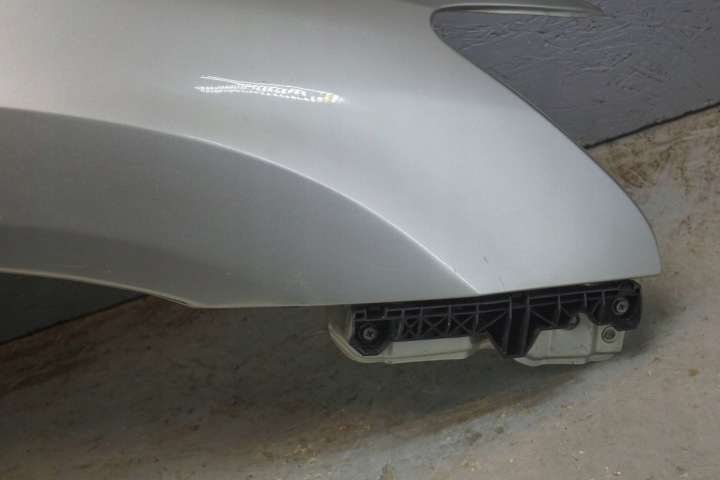 фото №8, Lexus rx ii 2 крило праве перед b2661