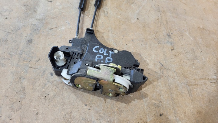 фото №6, Замок дверь правый перед mitsubishi colt vi 04-07 hb 5d 2 pin