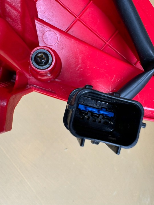 фото №13, Hyundai tucson 4 iv 20r- лампа протитуманна лівий зад ліва задня