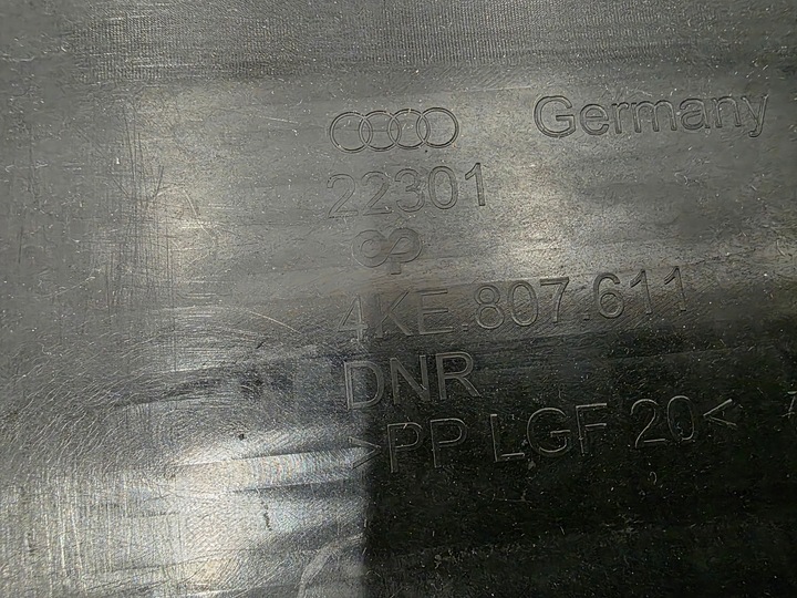 фото №14, Бампер перед audi e-tron 4ke s-line 4ke807437c 4ke807733a 4ke80761