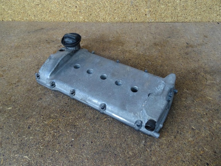 фото №1, Golf iv sharan leon i 2.8 v6 aue кришка клапанів 022103475m 026103485a