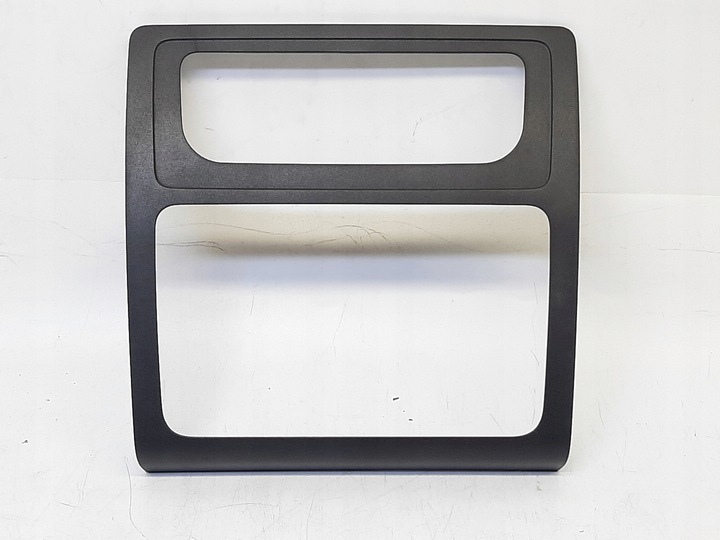 фото №1, Vw caddy 2k рамка dekor защита радио 2k5858061a