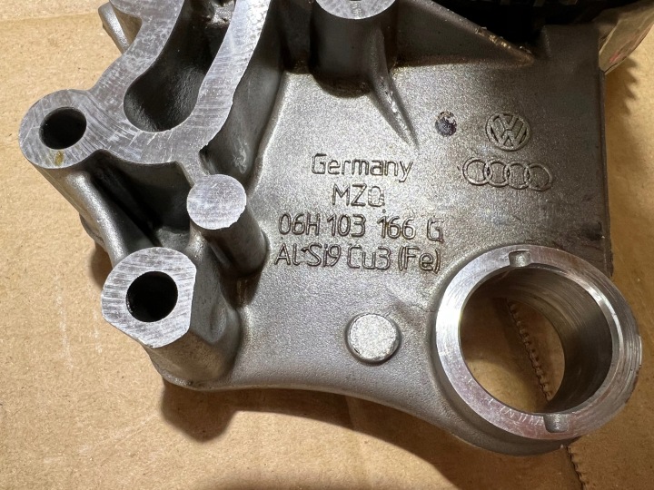 фото №9, Audi a4 b8 a5 2.0 tfsi cdn розподільчий вал  впускний  06h103166g
