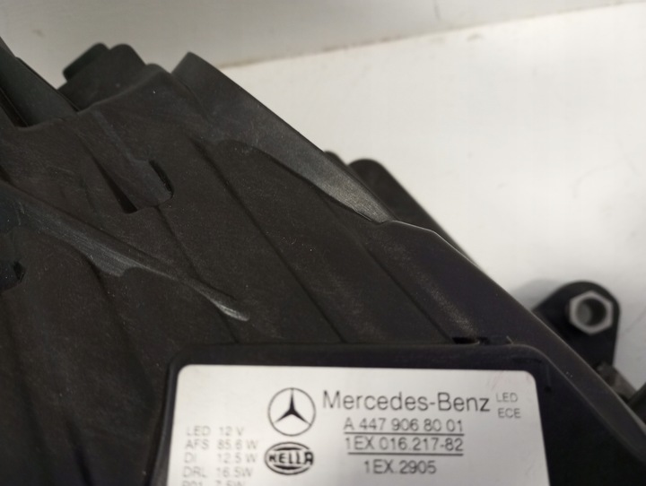 фото №13, Лампа multibeam led mercedes v класс a4479068101 a4479068001 перед передняя