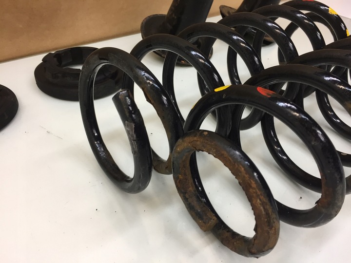 фото №3, Transit connect ii mk2 пружина пружины зад