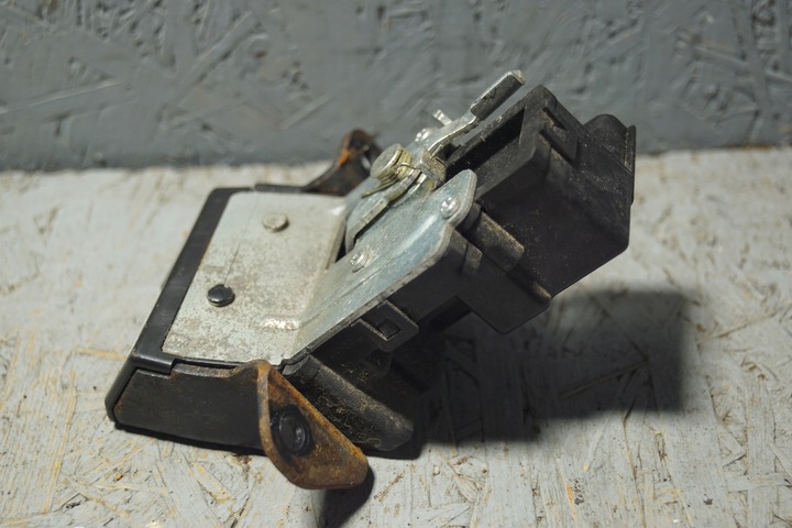 фото №7, Замок крышки багажника kia ceed 8230-a6000