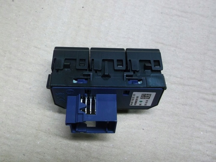 фото №2, Peugeot 508 переключатель esp eco pdc