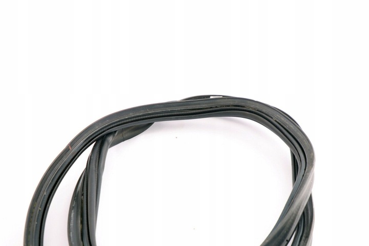 фото №10, Mini f56 прокладка крышки багажника