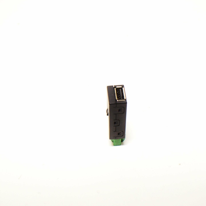 фото №9, Volkswagen tiguan mk1 з'єднувач usb 5q0035726e