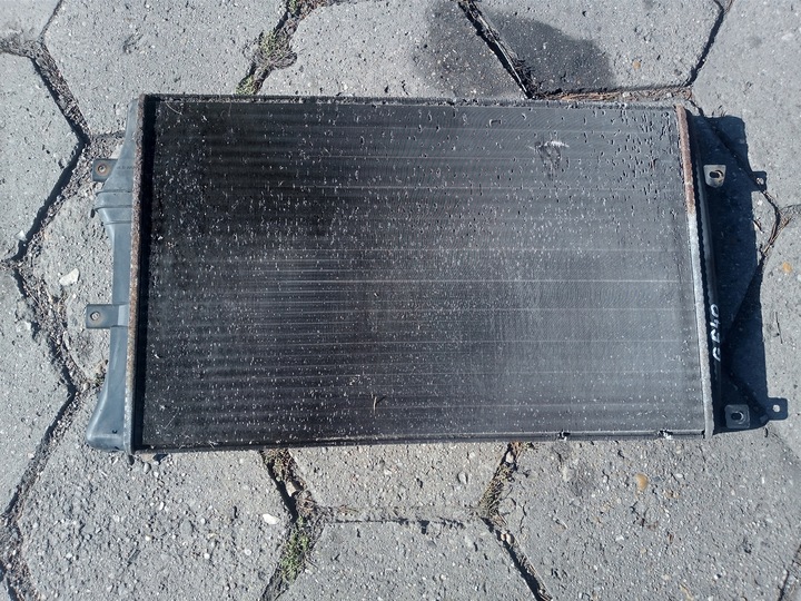 фото №1, Радиаторов воды vw audi 1.9 tdi 1k0121253aa