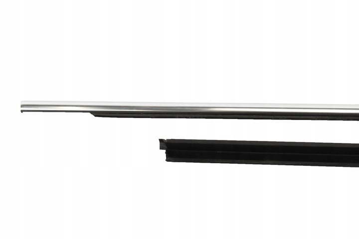 фото №8, Планки накладкі скребові прокладка двері праві зад хром 5e7839432n octavia iv nx