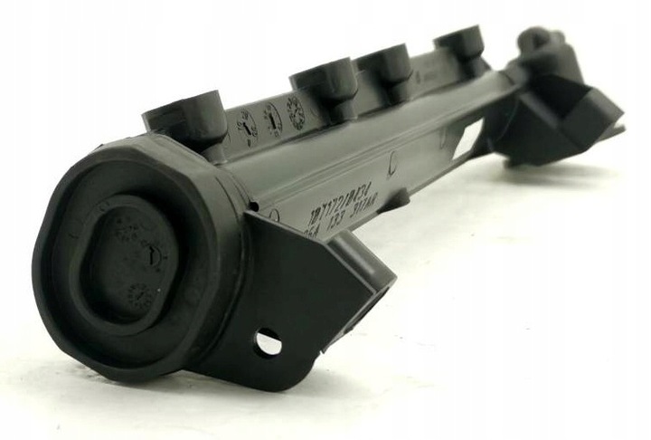 фото №1, Планка вприскувальний skoda octavia vw beetle golf 1j 06a133317ar нова org