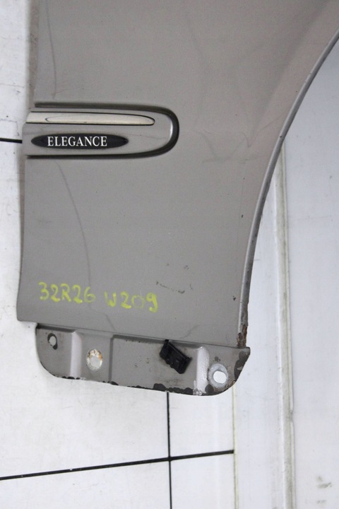 фото №13, Крыло правые перед переднее mercedes clk w209 2002r- 723