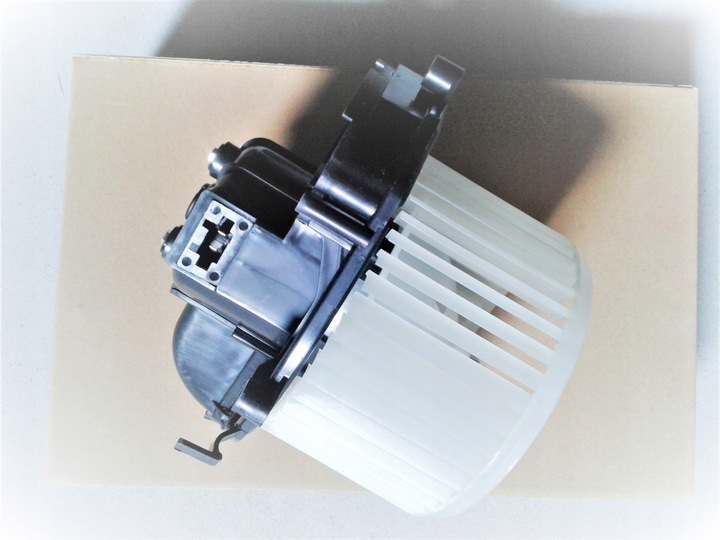 фото №1, Вентилятор повітродувка інтер'єру partner ii berlingo ii