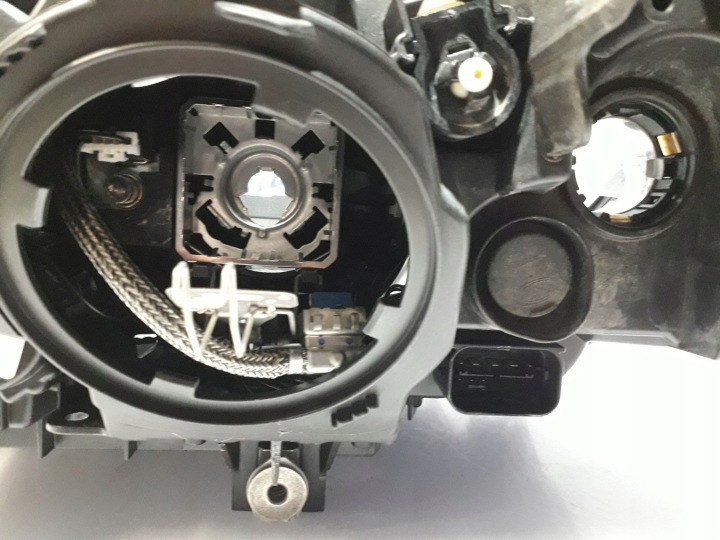 фото №12, Bmw f30 f31 фара передня перед права праве ксенон 7314532