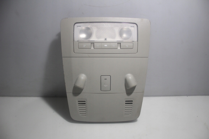 фото №1, Освітлення кабіни перед opel insignia a рестайлінг