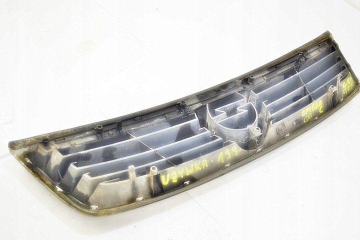 фото №12, Opel omega c рестайлінг решітка радіатора решітка оригінал хром