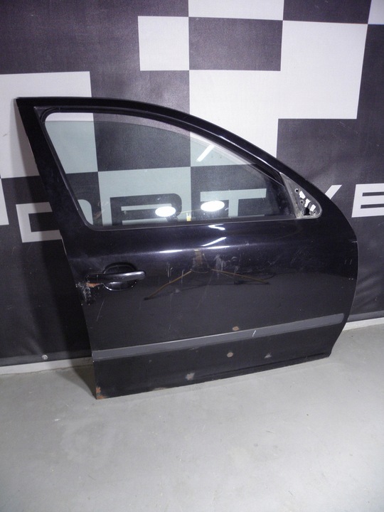 фото №1, Skoda octavia ii 2 дверь правые перед комплект