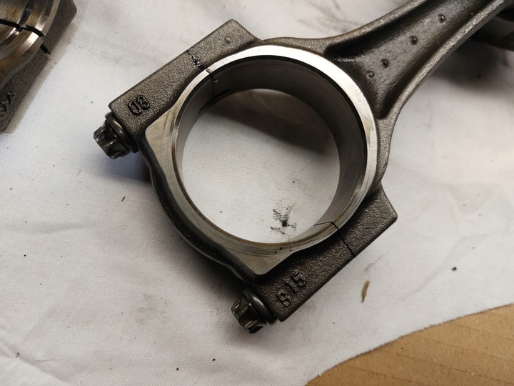 фото №6, Поршень kobowód 8477075 bmw g11 3.0 дизель b57d30b 21r