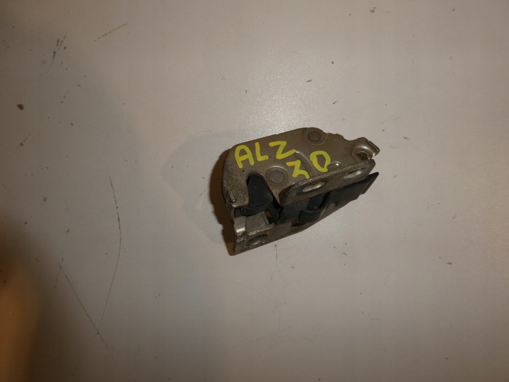 фото №1, Zamke двері стулкових зад sprinter 906 a9067401235