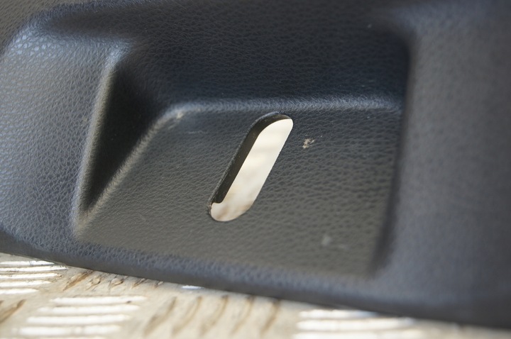 фото №5, Toyota highlander iii usa защита ремня заднего 58387-0e050